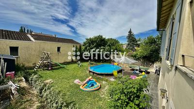 Maison - 155 m² - 8 pièces