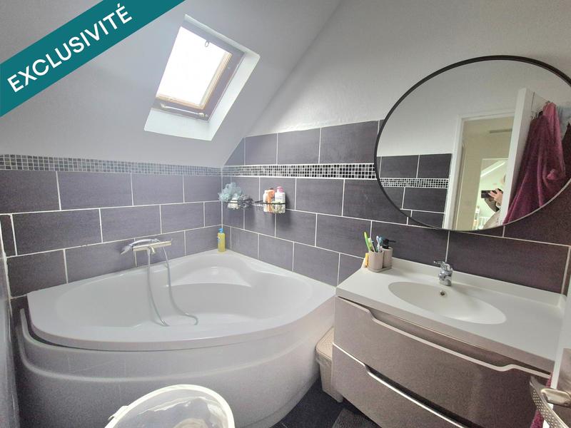 Maison - 110 m² - 5 pièces