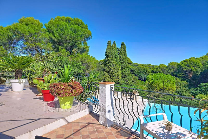 Villa - 165 m² - 6 pièces