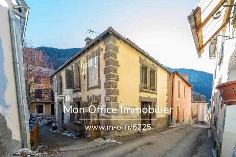 Maison de village - 110 m² - 4 pièces