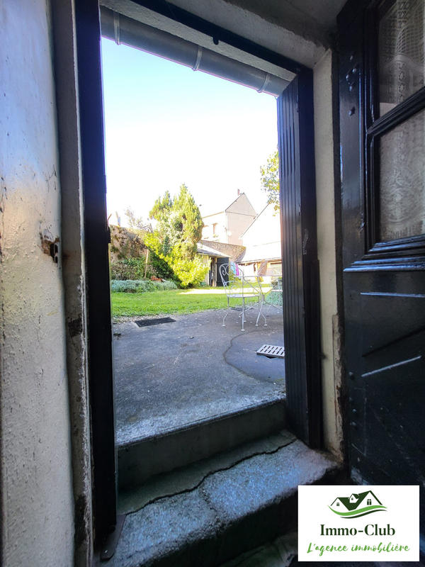 Maison ancienne - 190 m² - 9 pièces