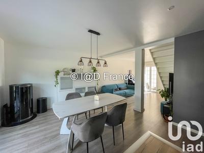 Maison - 98 m² - 6 pièces