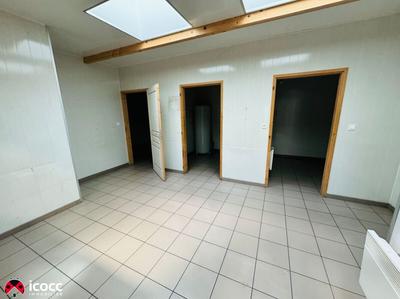 Local d'activités - 670 m² - 7 pièces