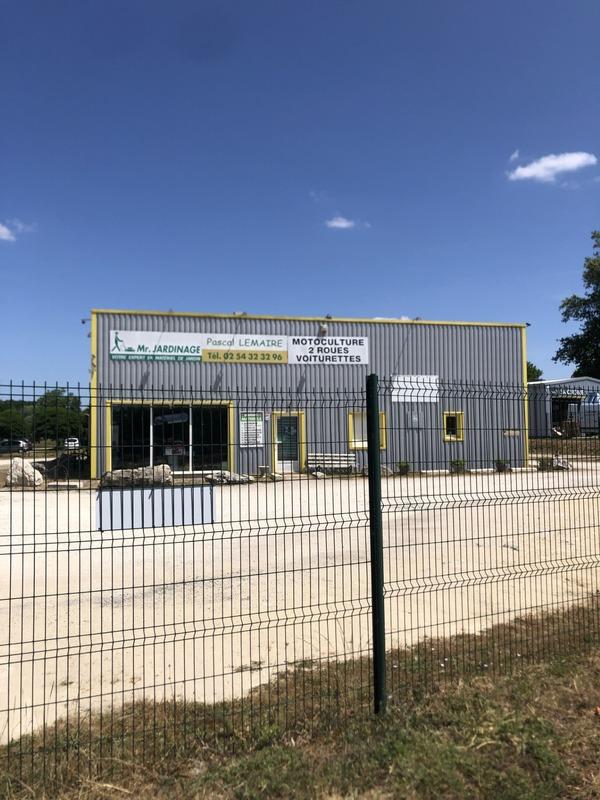 Fonds de commerce - 400 m²