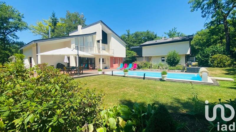 Maison de maîtres - 217 m² - 8 pièces