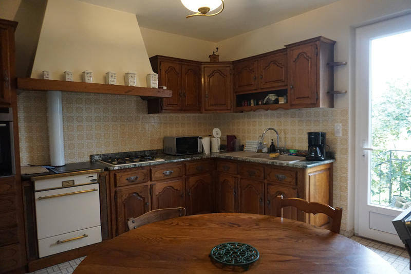 Maison - 200 m² - 8 pièces