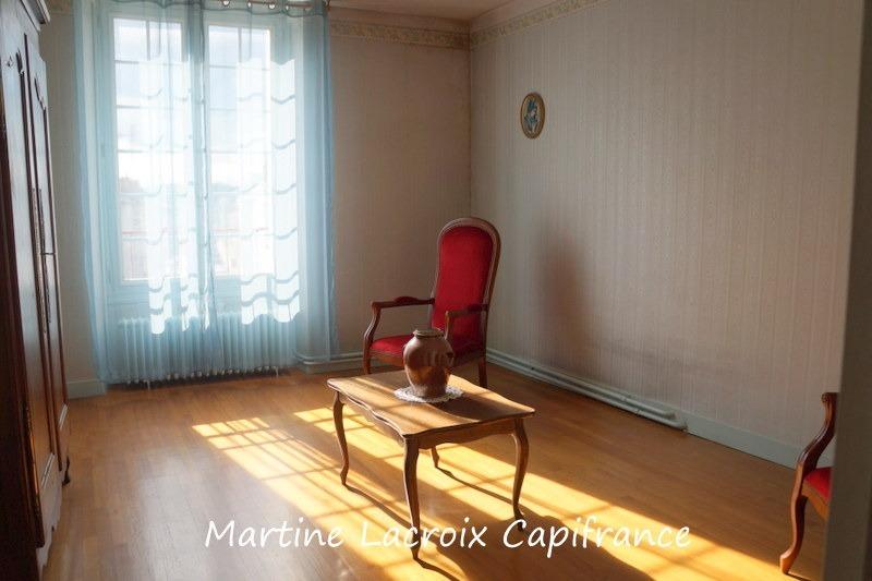 Maison - 185 m² - 6 pièces