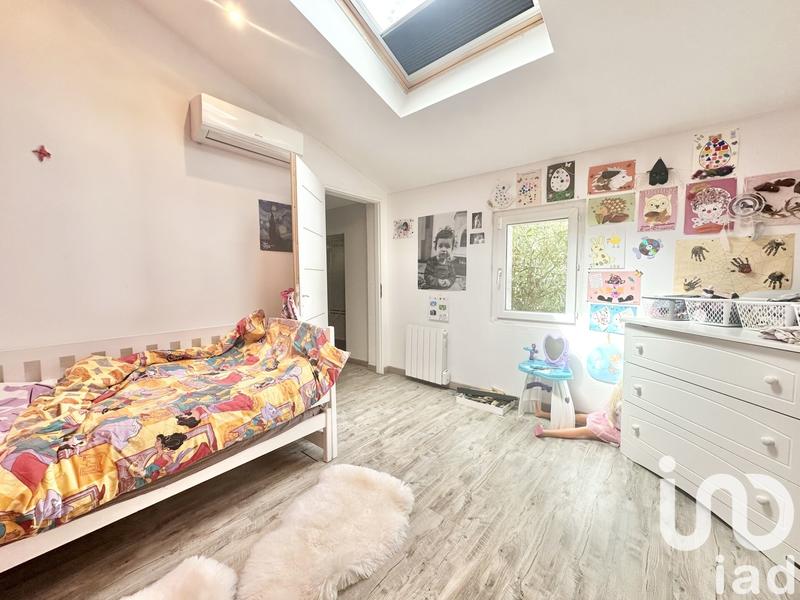 Maison - 185 m² - 10 pièces