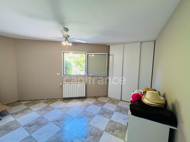 Maison - 111 m² - 4 pièces