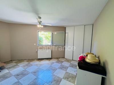 Maison - 111 m² - 4 pièces
