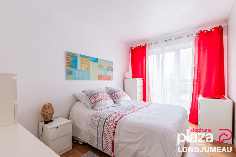 Appartement - 87 m² - 5 pièces