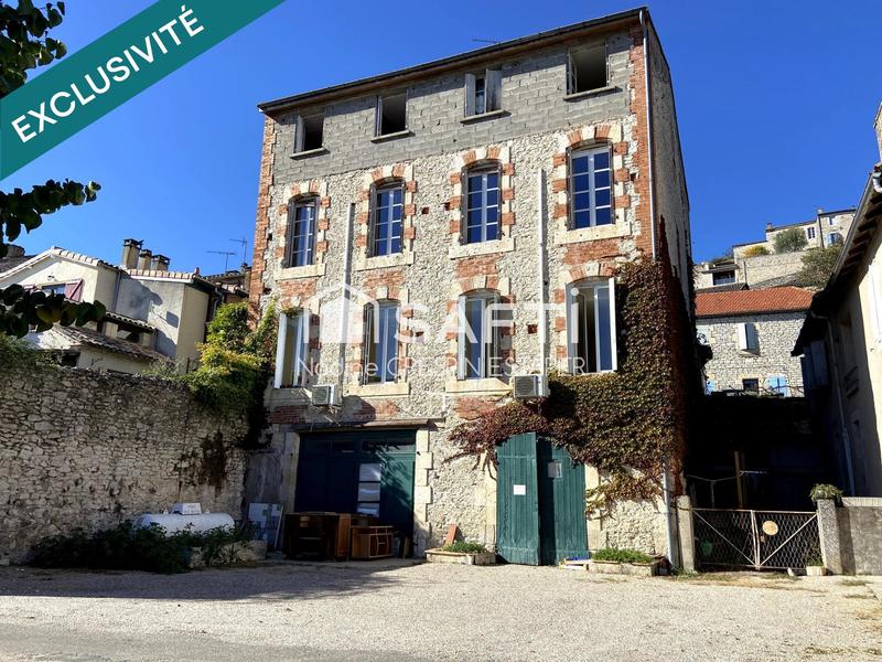 Local commercial - 363 m² - 22 pièces