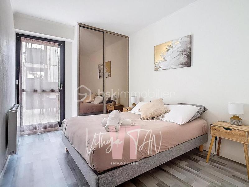 Appartement - 81 m² - 3 pièces