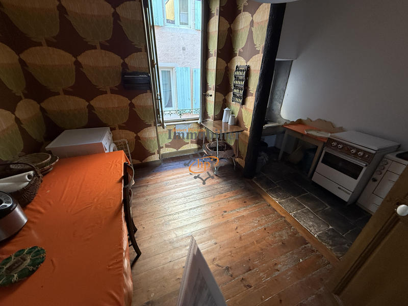 Maison - 200 m² - 5 pièces