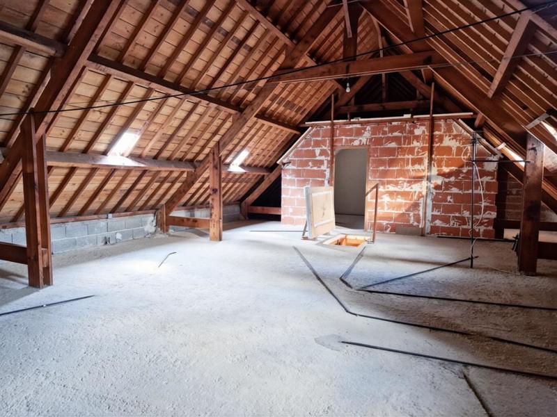 Maison - 104 m² - 5 pièces