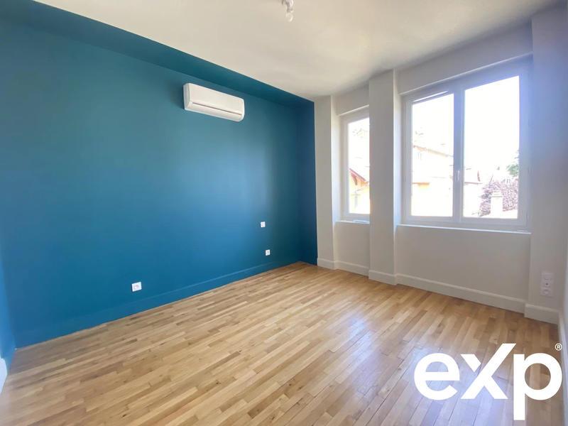 Maison - 88 m² - 3 pièces