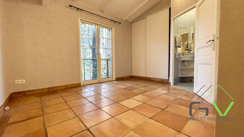 Villa - 140 m² - 5 pièces