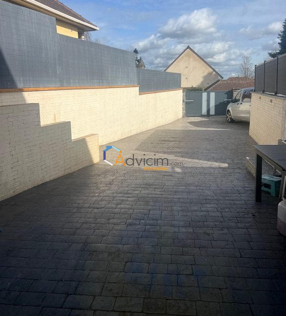 Maison - 150 m² - 7 pièces