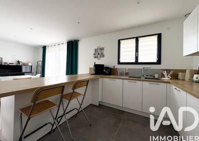 Maison - 138 m² - 6 pièces