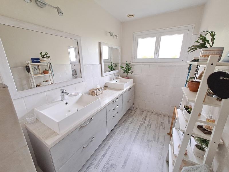 Maison - 103 m² - 6 pièces