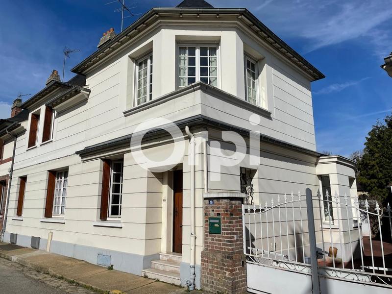 Maison - 187 m² - 7 pièces