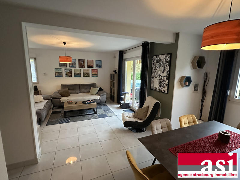 Maison contemporaine - 228 m² - 10 pièces