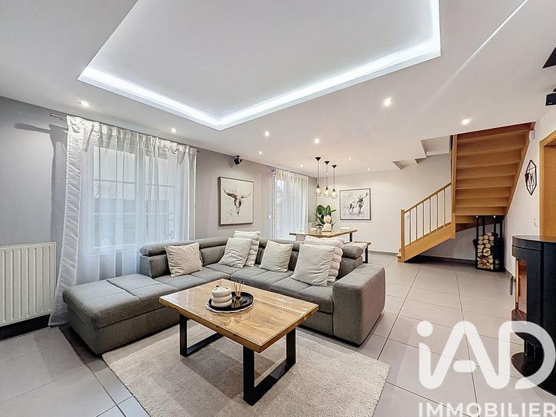 Maison - 102 m² - 5 pièces