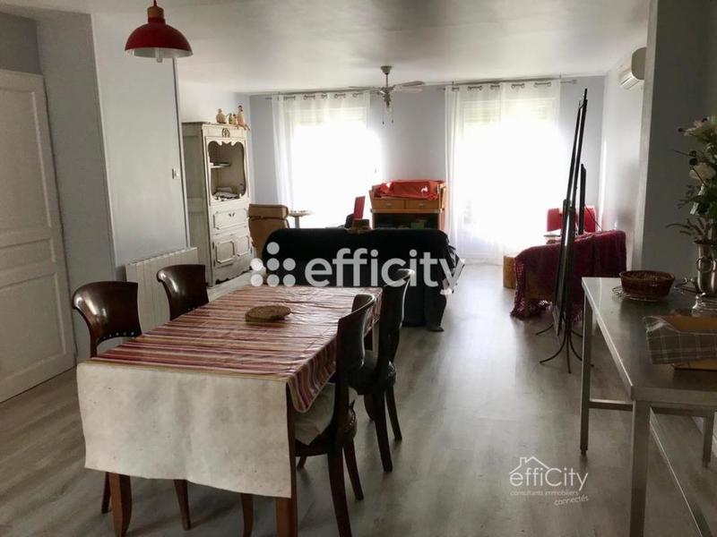 Maison - 516 m² - 10 pièces