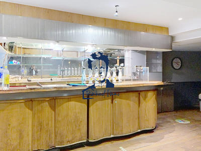 Local d'activités - 83 m²