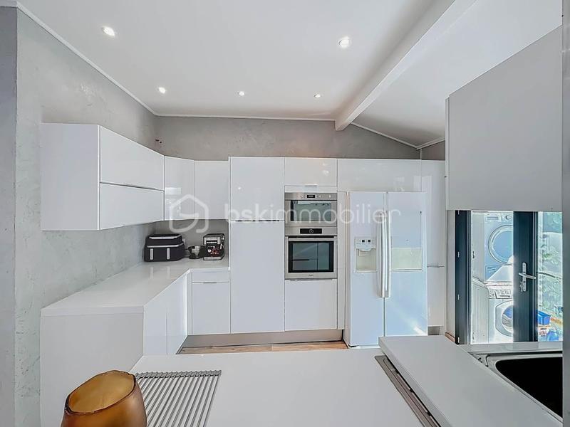 Villa - 136 m² - 6 pièces