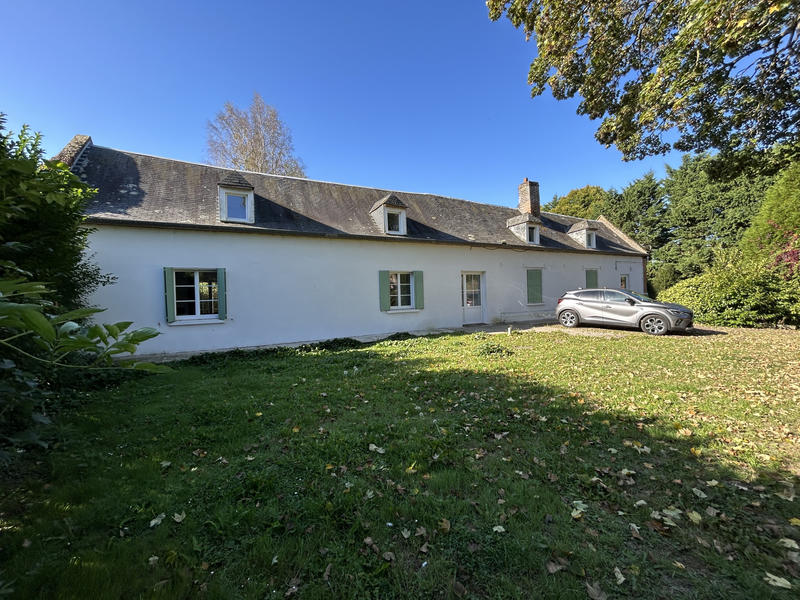 Maison - 165 m² - 8 pièces