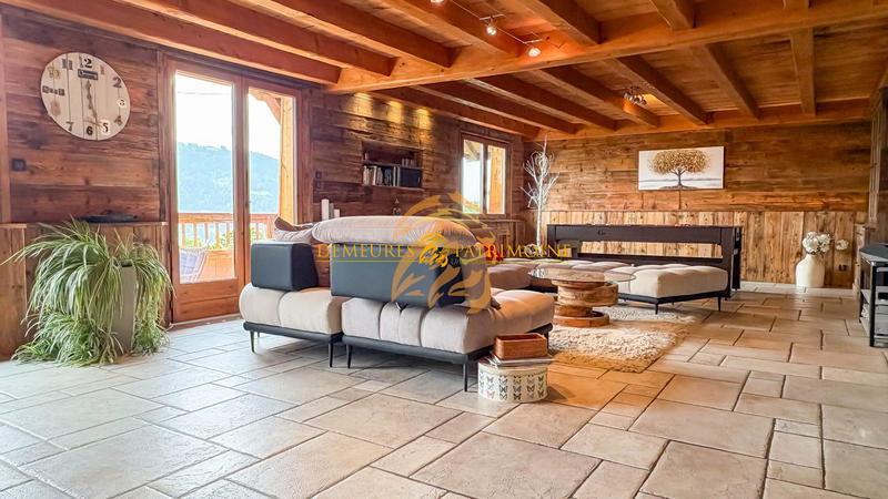 Maison - 400 m² - 10 pièces