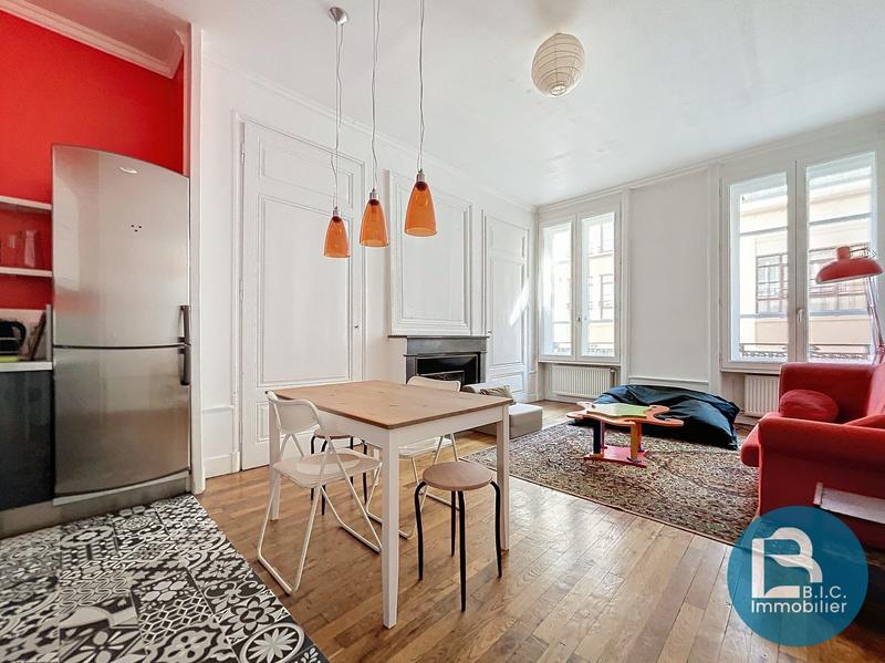 Appartement - 72 m² - 3 pièces