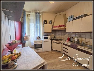 Maison - 163 m² - 7 pièces