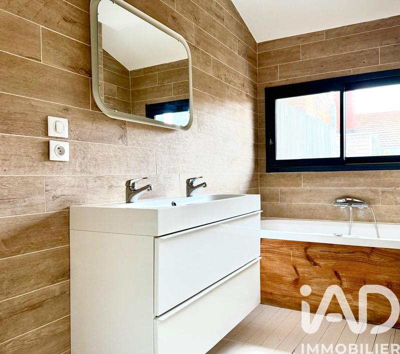 Maison de ville - 135 m² - 5 pièces