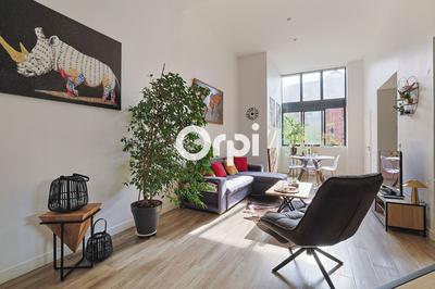 Loft - 69 m² - 3 pièces