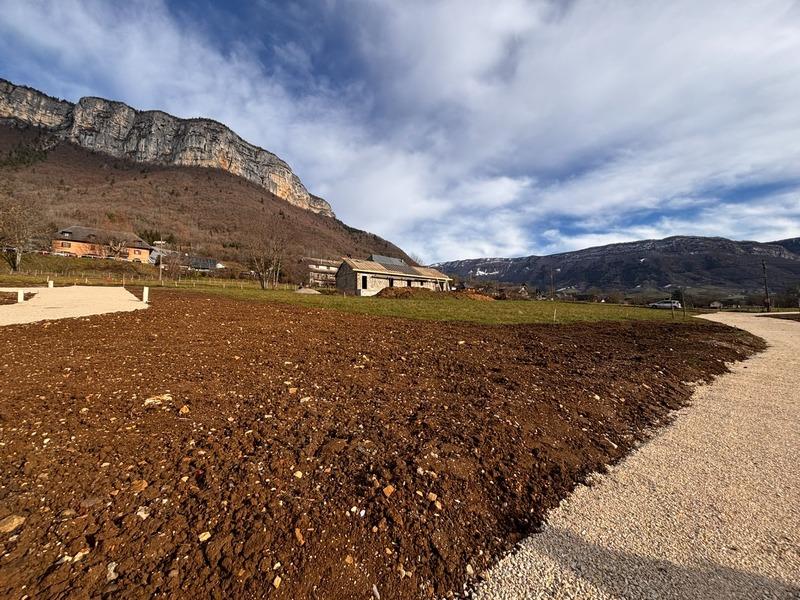 Terrain constructible - 647 m²