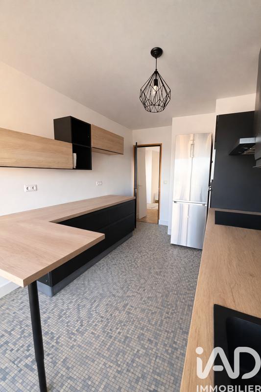 Appartement - 99 m² - 4 pièces