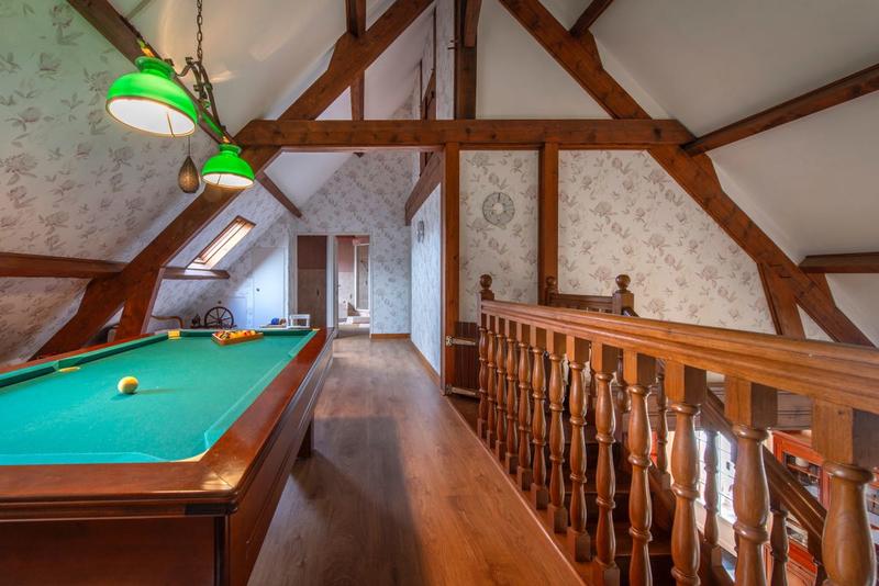 Maison - 172 m² - 7 pièces