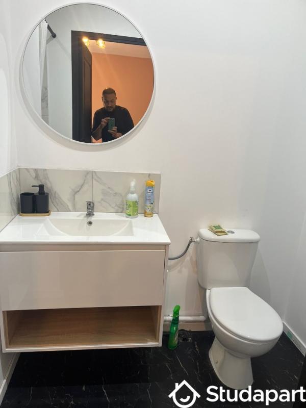 Chambre - 12 m² - 1 pièce