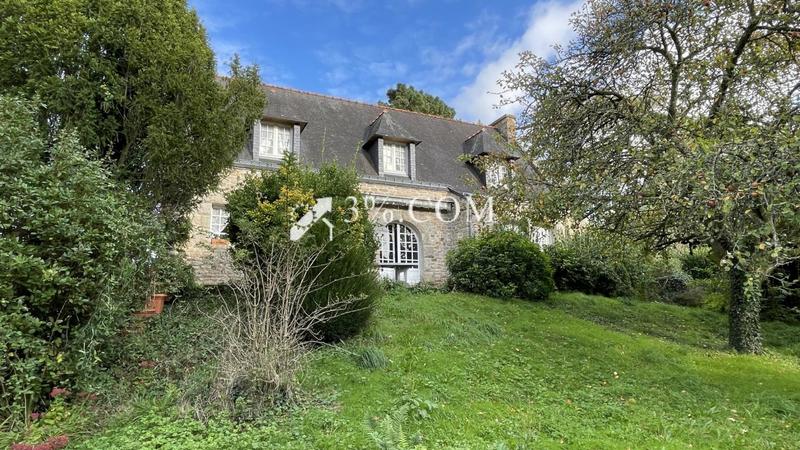 Propriété - 180 m² - 6 pièces