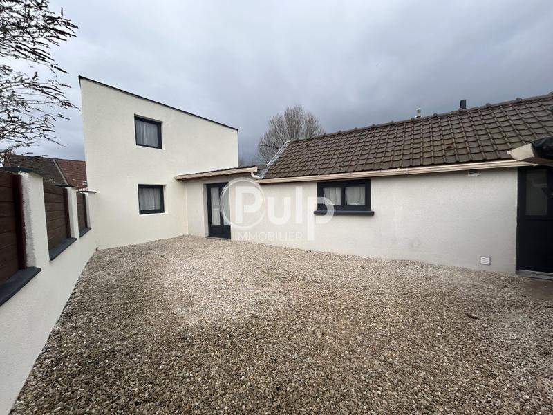 Maison - 75 m² - 4 pièces