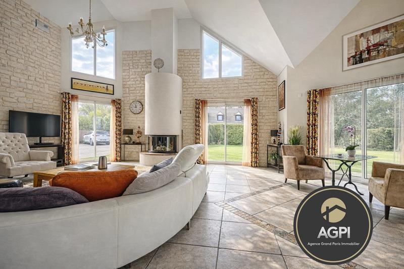 Maison contemporaine - 221 m² - 8 pièces