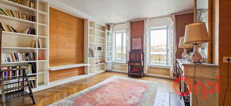 Penthouse - 130 m² - 5 pièces