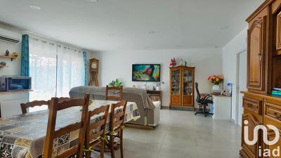 Maison - 96 m² - 4 pièces