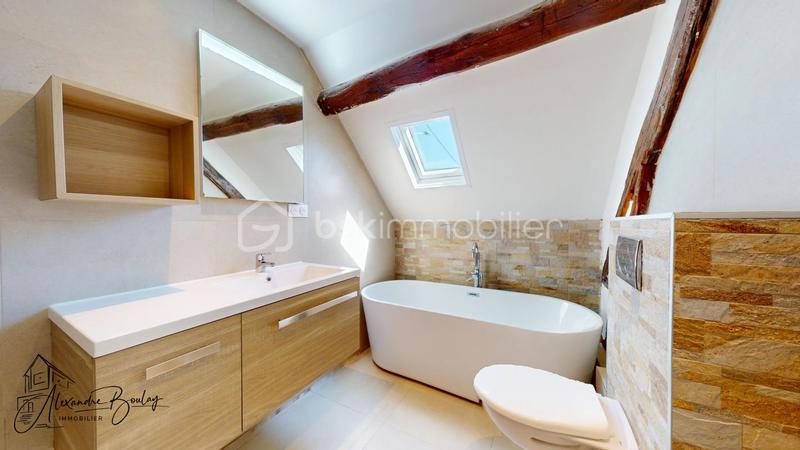 Maison jumelée - 106 m² - 4 pièces