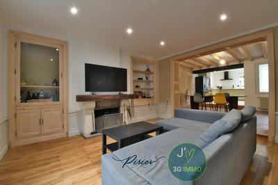 Maison ancienne - 142 m² - 7 pièces