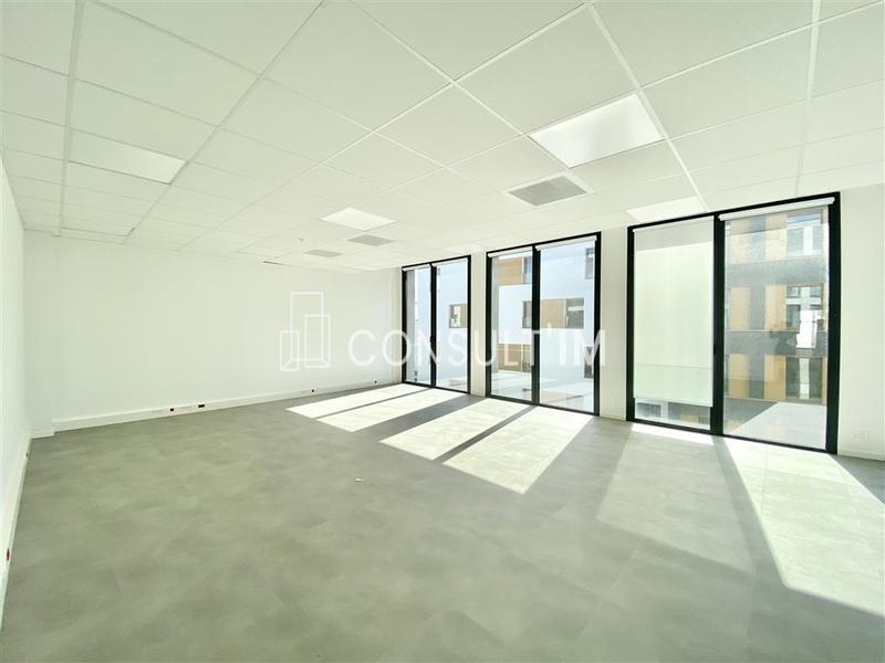 Bureau - 56 m²