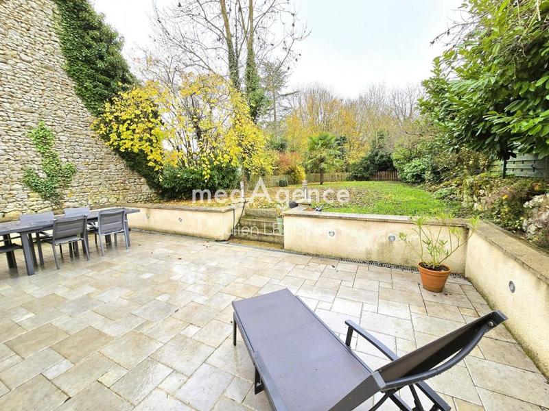 Maison - 147 m² - 6 pièces