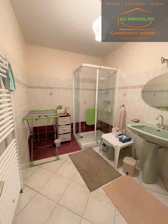 Maison - 380 m² - 5 pièces